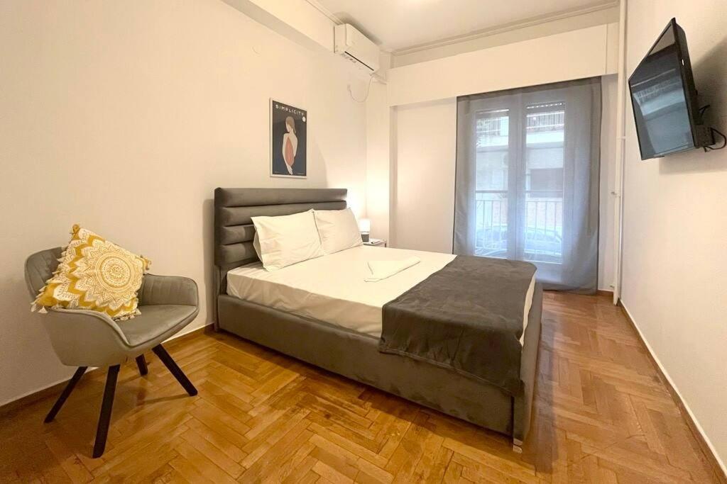 Pame Rentals - Ideal For 2 In Pagrati 雅典 外观 照片